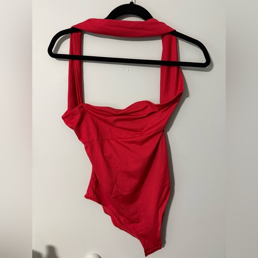 NWOT Shein Red Backless Bodysuit - Picture 3 of 6